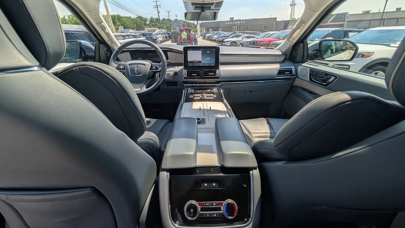 2021 Lincoln Navigator Black Label