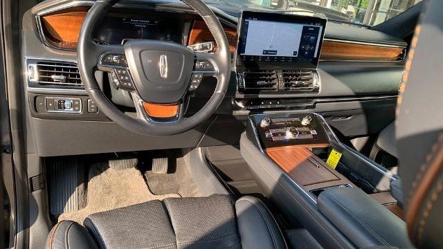 2022 Lincoln Navigator Black Label