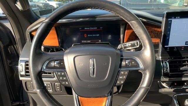 2022 Lincoln Navigator Black Label
