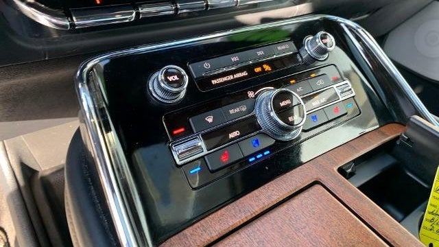 2022 Lincoln Navigator Black Label