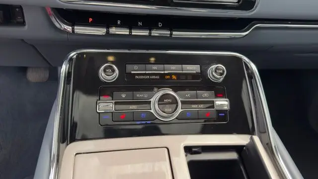 2019 Lincoln Navigator Black Label