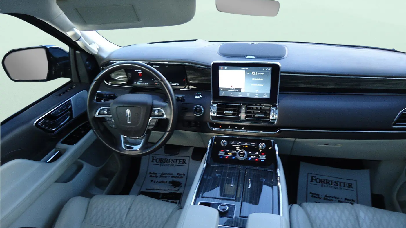 2020 Lincoln Navigator Black Label