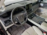 2020 Navigator Thumbnail 2