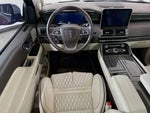 2020 Navigator Thumbnail 10