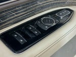 2020 Navigator Thumbnail 30