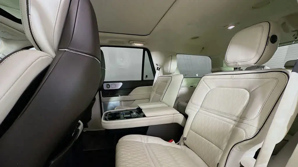 2020 Lincoln Navigator Black Label