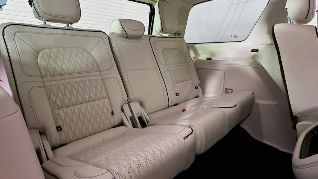 2020 Lincoln Navigator Black Label