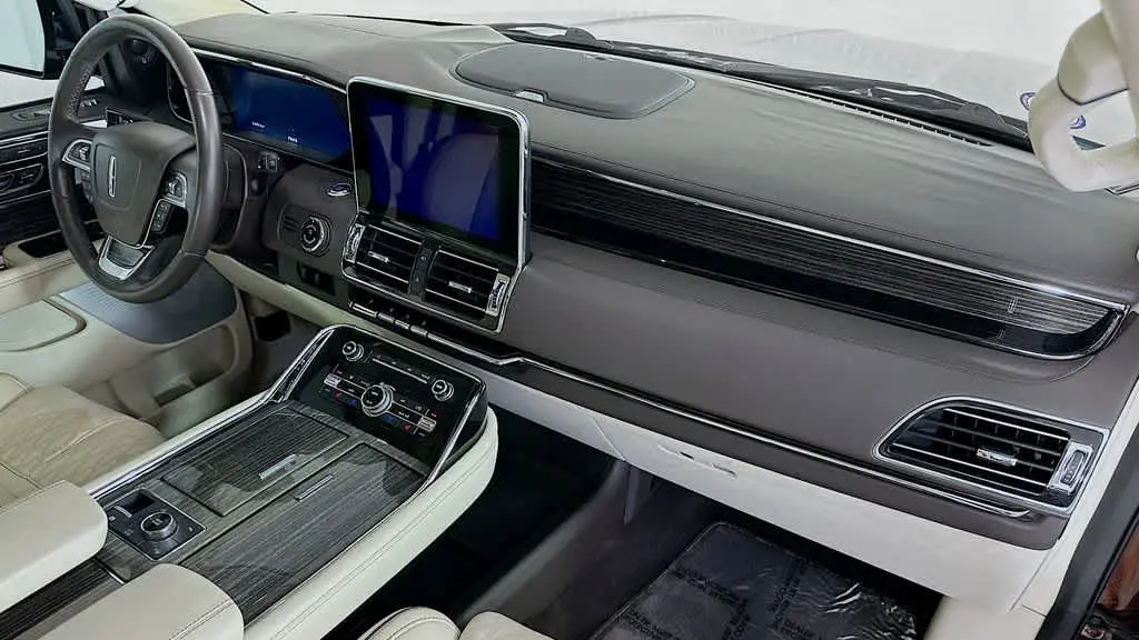 2020 Lincoln Navigator Black Label