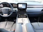 2021 Navigator Thumbnail 17
