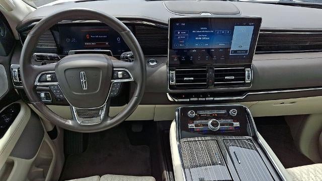 2022 Lincoln Navigator Black Label