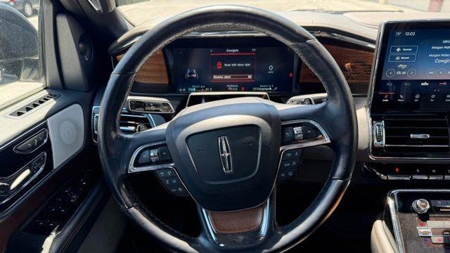 2022 Lincoln Navigator Black Label