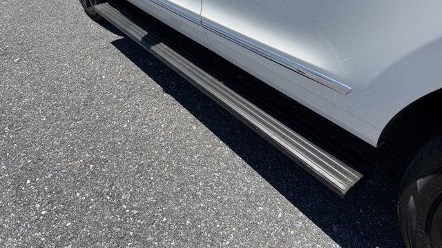 2022 Lincoln Navigator Black Label