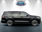 2022 Navigator Thumbnail 3