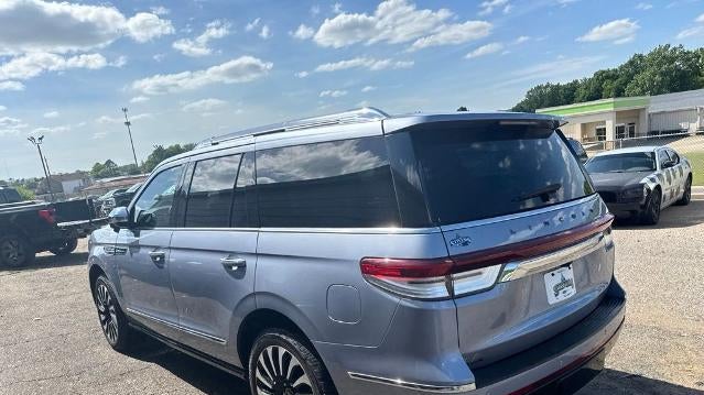 2022 Lincoln Navigator Black Label