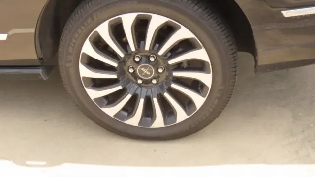 2022 Lincoln Navigator Black Label