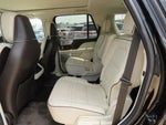 2022 Navigator Thumbnail 19