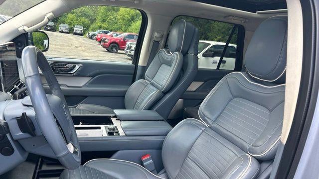 2019 Lincoln Navigator Black Label
