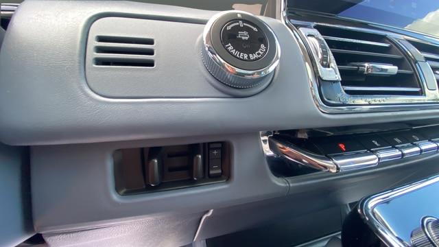2019 Lincoln Navigator Black Label