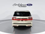 2020 Navigator Thumbnail 7