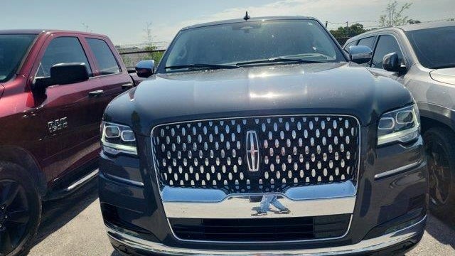 2022 Lincoln Navigator Black Label