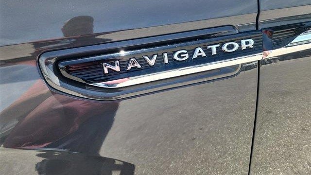 2022 Lincoln Navigator Black Label