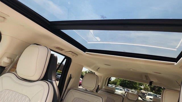 2022 Lincoln Navigator Black Label
