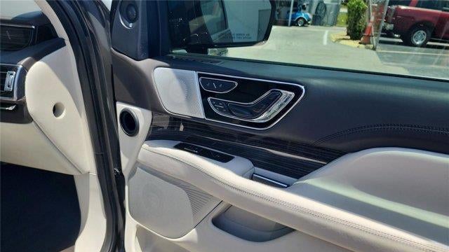 2022 Lincoln Navigator Black Label