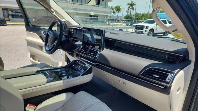 2022 Lincoln Navigator Black Label