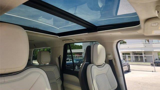2022 Lincoln Navigator Black Label