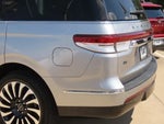 2022 Navigator Thumbnail 14