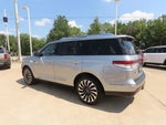 2022 Navigator Thumbnail 15
