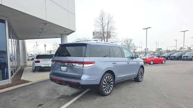 2022 Lincoln Navigator Black Label