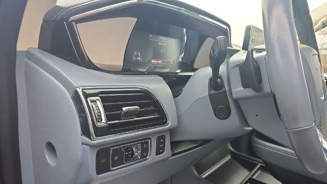2022 Lincoln Navigator Black Label