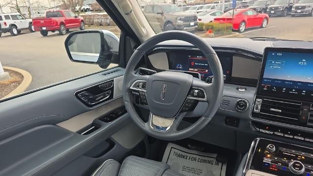 2022 Lincoln Navigator Black Label