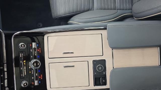 2022 Lincoln Navigator Black Label