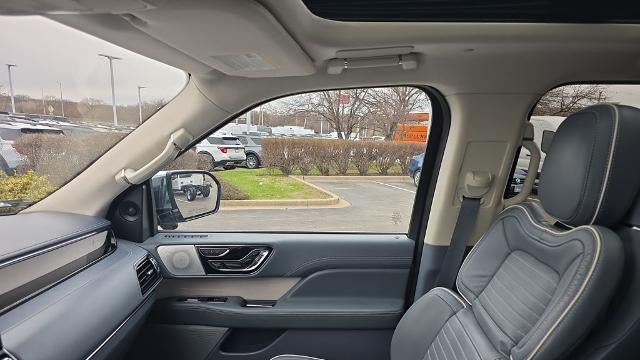 2022 Lincoln Navigator Black Label
