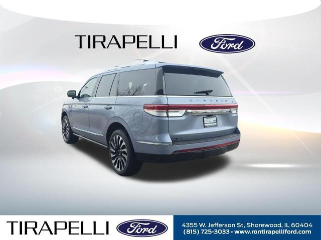 2022 Lincoln Navigator - $60,369