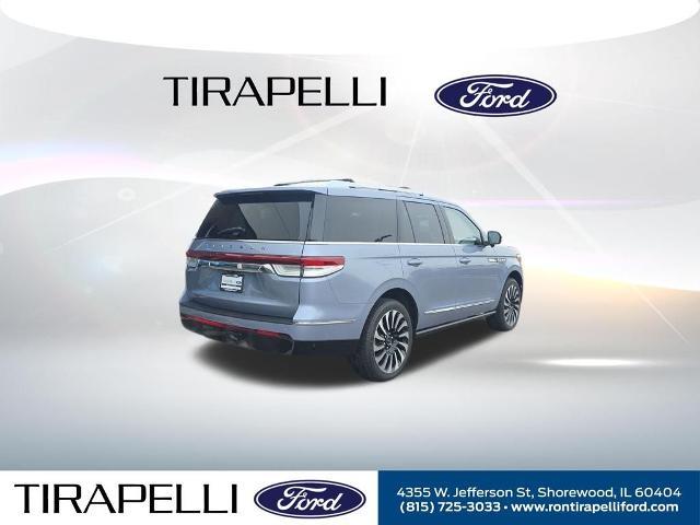 2022 Lincoln Navigator - $60,369
