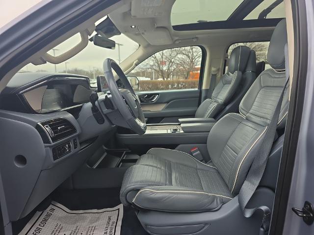 2022 Lincoln Navigator - $60,369