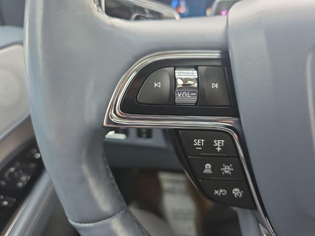 2022 Lincoln Navigator - $60,369
