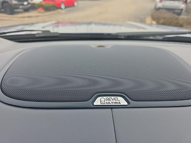2022 Lincoln Navigator - $60,369