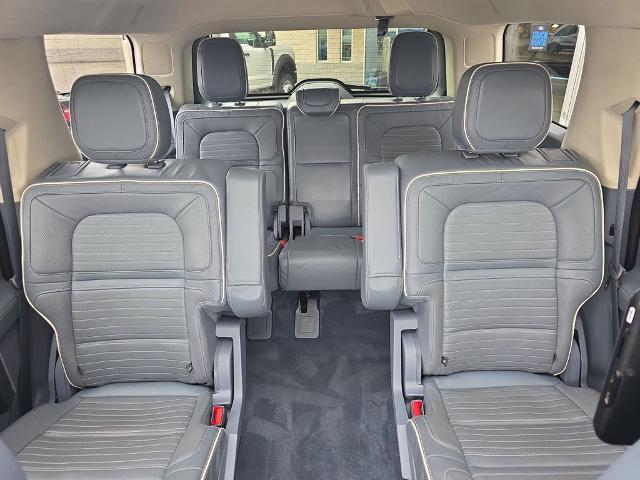2022 Lincoln Navigator - $60,369