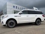 2019 Navigator Thumbnail 2