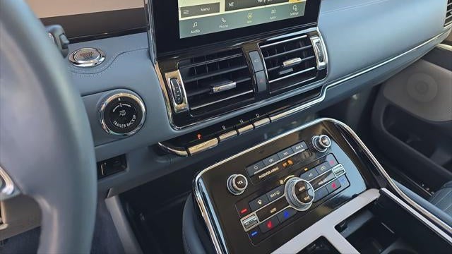 2021 Lincoln Navigator Black Label