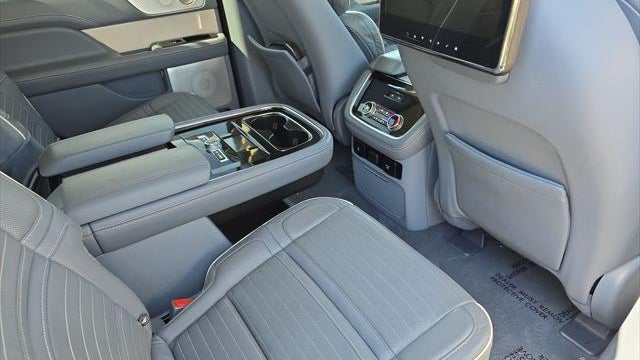2021 Lincoln Navigator Black Label