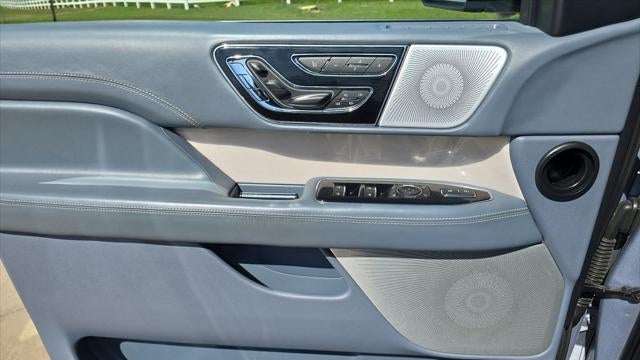 2021 Lincoln Navigator Black Label