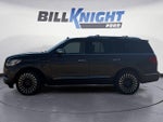 2019 Navigator Thumbnail 2