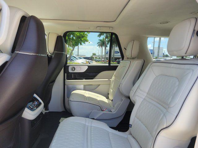 2020 Lincoln Navigator - $39,797