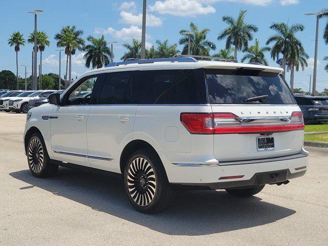 2020 Lincoln Navigator - $39,797