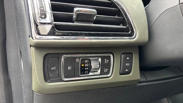 2022 Lincoln Navigator Black Label